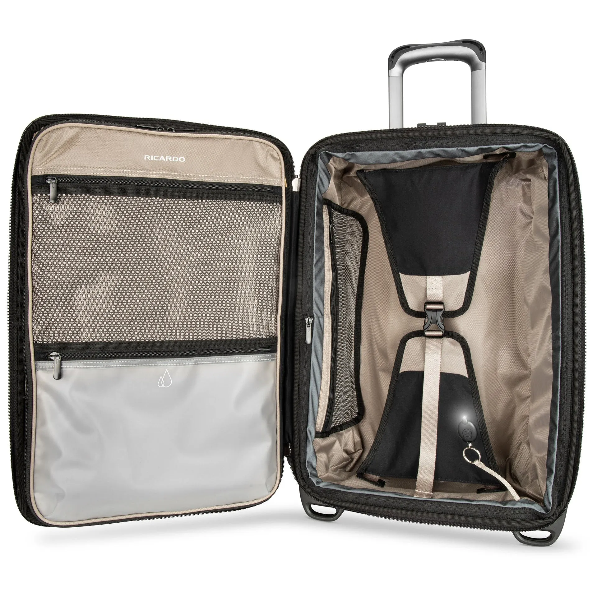 Flight Essentials Softside 22" Carry On